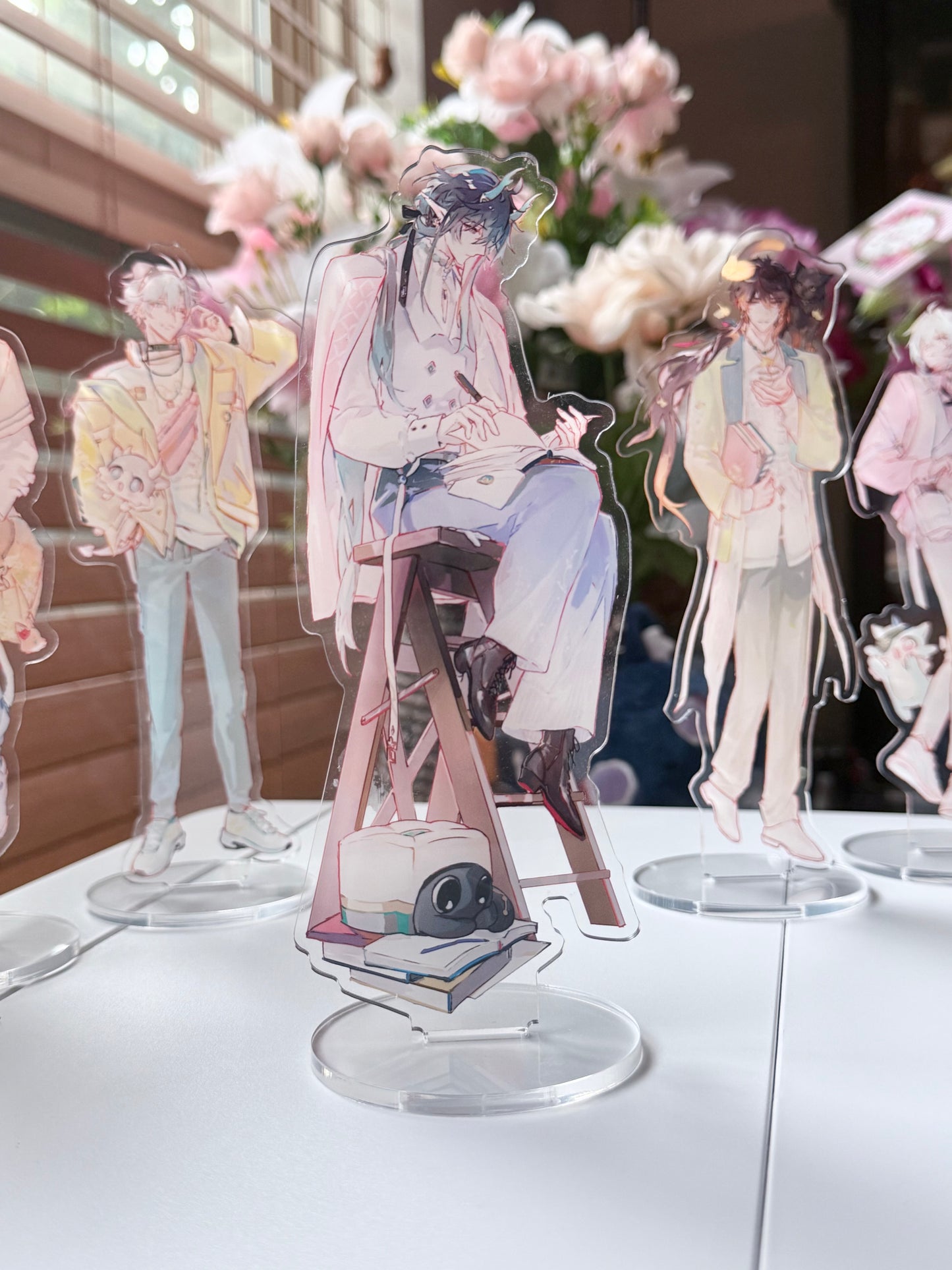 Standees